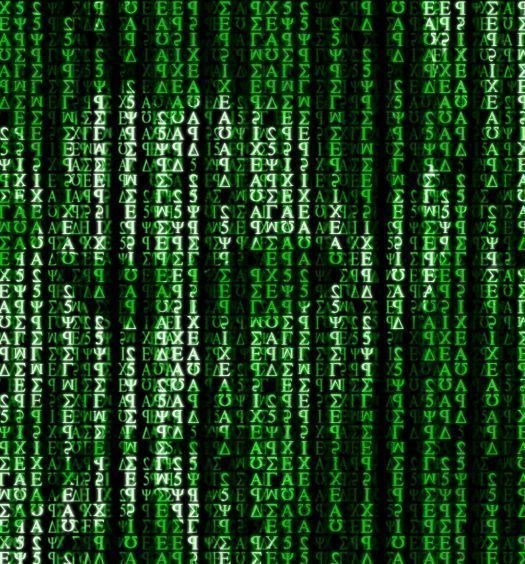 Foto tres caras de los personajes de Matrix codificadas por ordenador