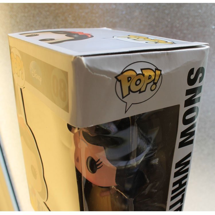 Funko Pop 2349 DEFECTIVE - Disney - Snow White and the Seven Dwarfs - Snow White